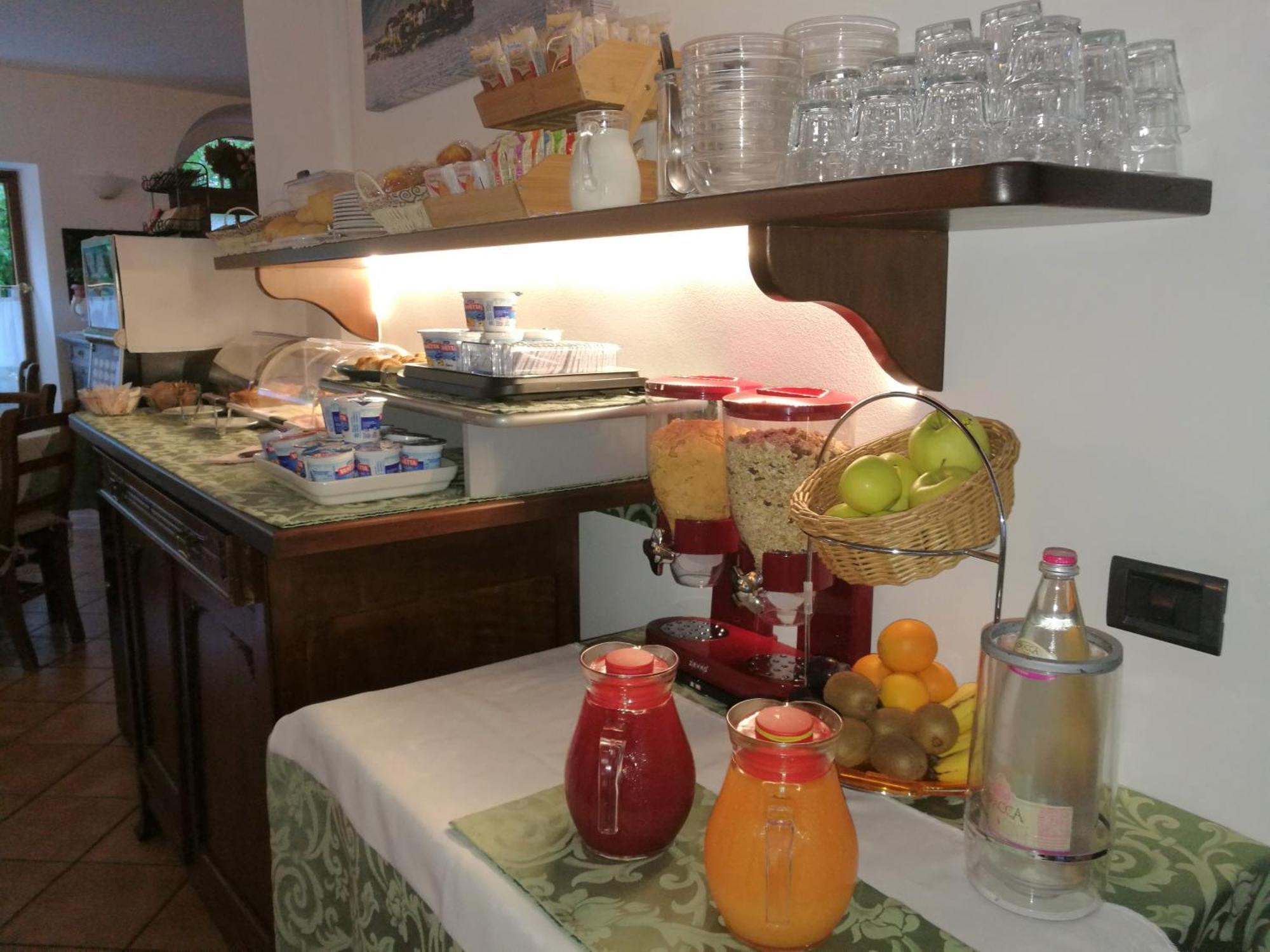 Hotel La Locanda ストレーザ エクステリア 写真