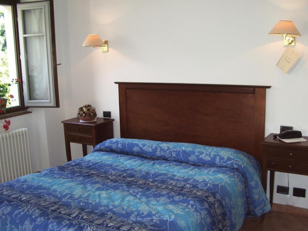 Hotel La Locanda ストレーザ 部屋 写真